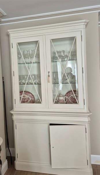 Vitrina después de lacar